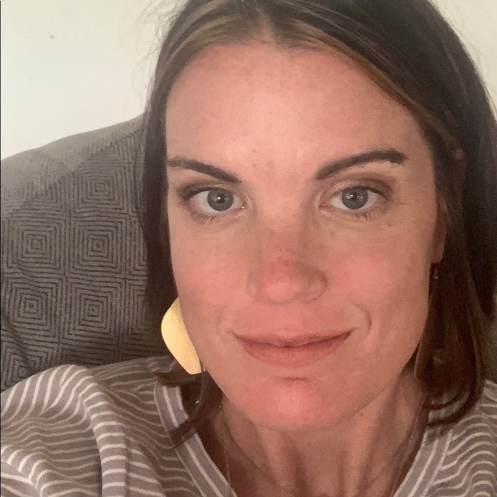 Meet your Posher, April